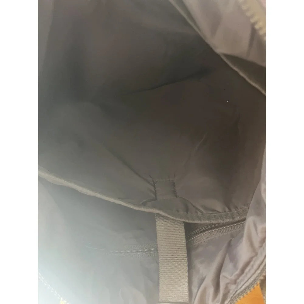Fabletics camouflage gym